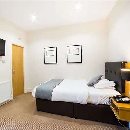 Oyo Imperial 3* Barrow-in-Furness