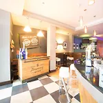 Oyo Imperial Отель 3*