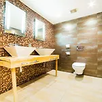 Oyo Imperial Отель 3*