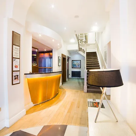 酒店 Oyo Imperial 3*