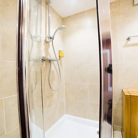 酒店 Oyo Imperial 巴罗弗内斯