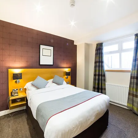 Oyo Imperial 3* Barrow-in-Furness