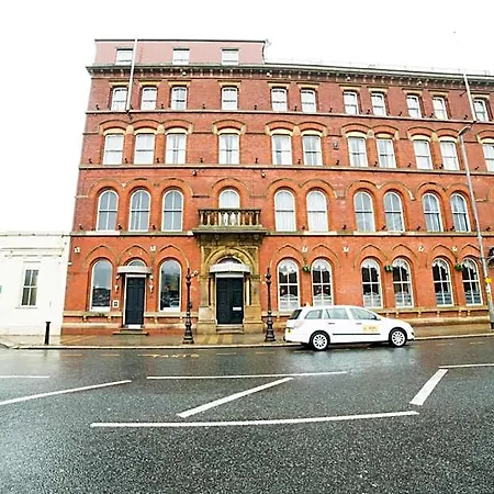 Oyo Imperial