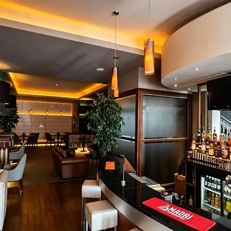 The Hotel Imperial מלון 3*
