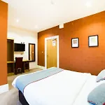 Oyo Imperial Hotel